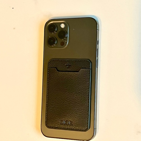 New - Authentic Dior Smartphone Cardholder - Picture 4 of 5